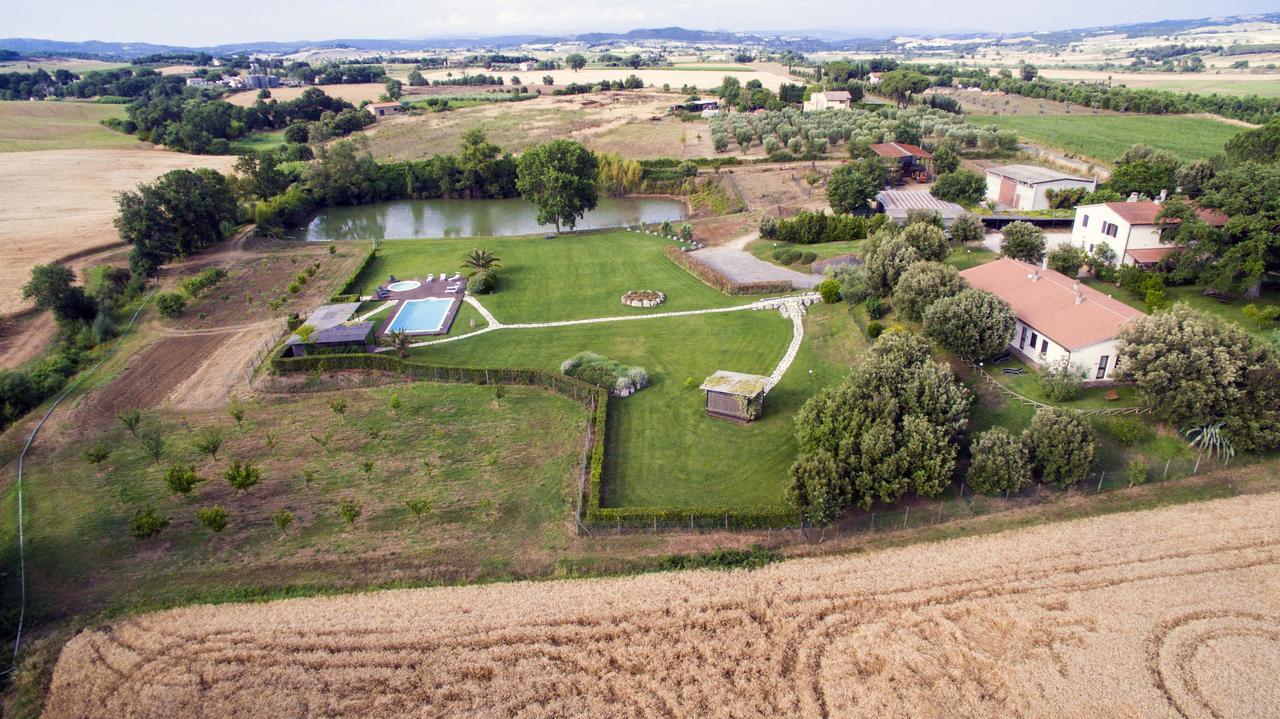 Agriturismo I Tre Fossi 马利亚诺因托斯卡纳 外观 照片